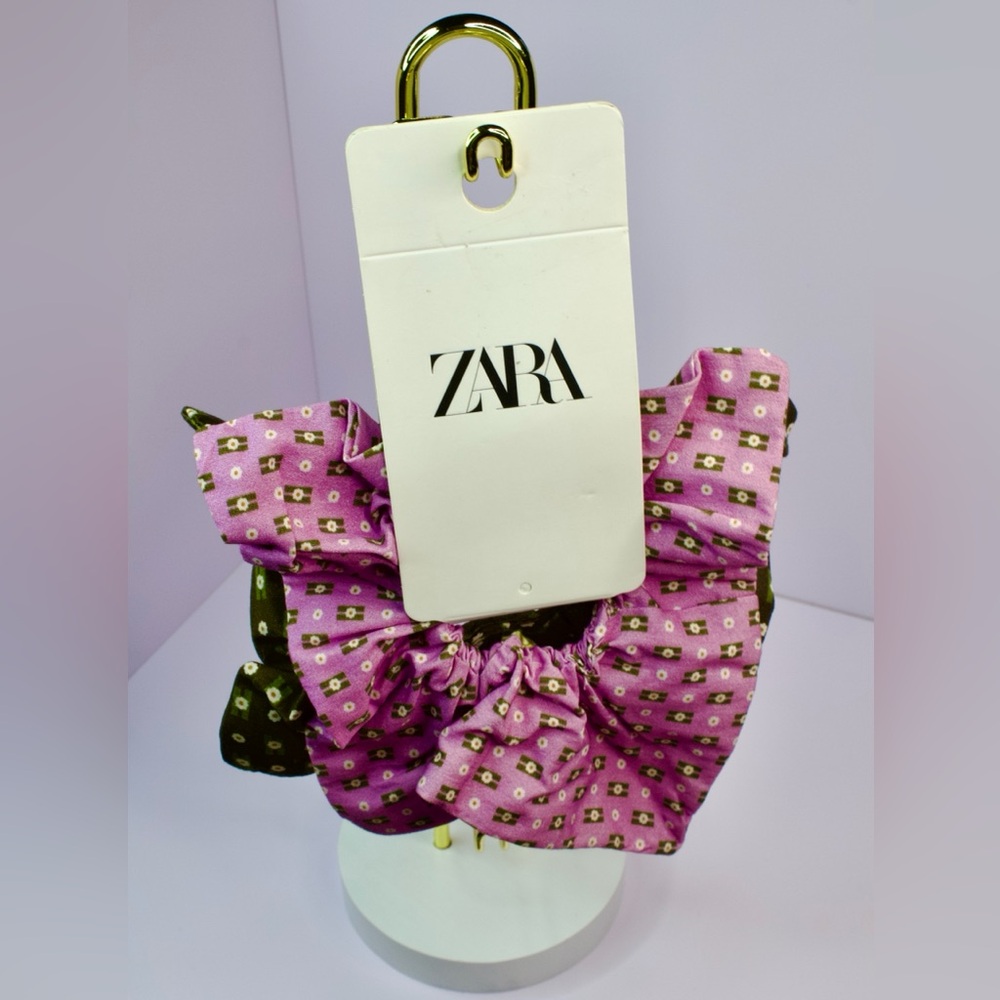 Zara Pink and Brown Patterned Scrunchies